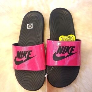 NIKE Kawa Faux Shealing Lined Slides sz. 6
